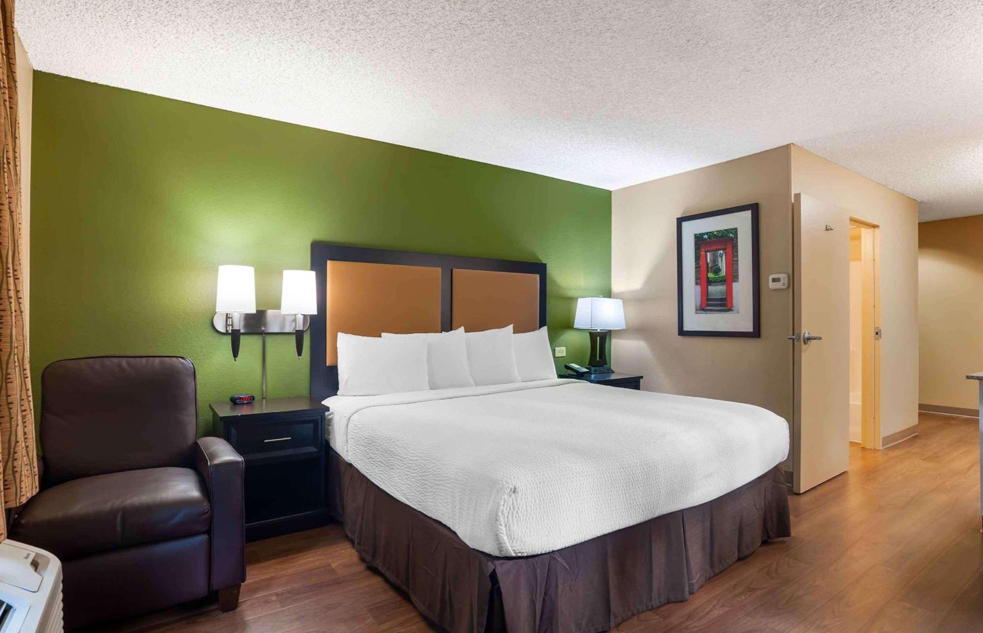 Hotel Extended America - - Circle